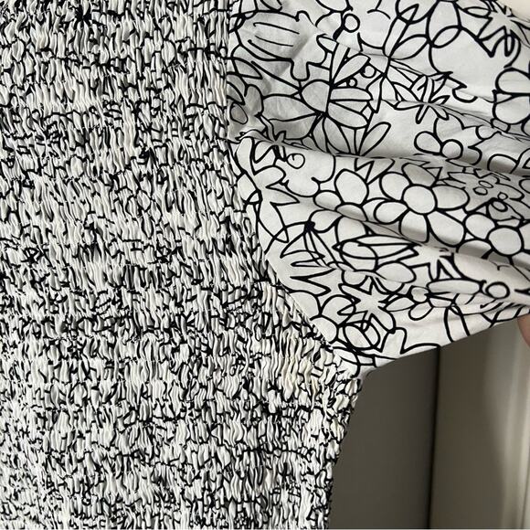 S/W/F White & Black Floral Print Smocked Puff-Sleeve Midi Dress - Picture 7 of 10